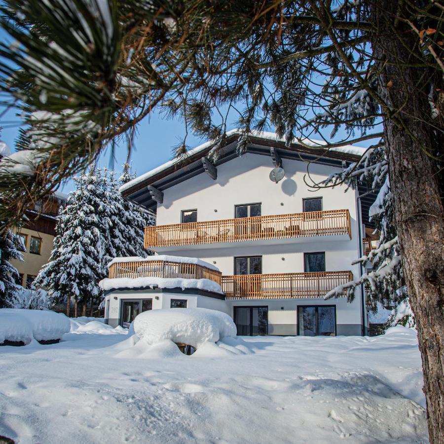 Rmg Roses Apartments Bad Kleinkirchheim Eksteriør billede