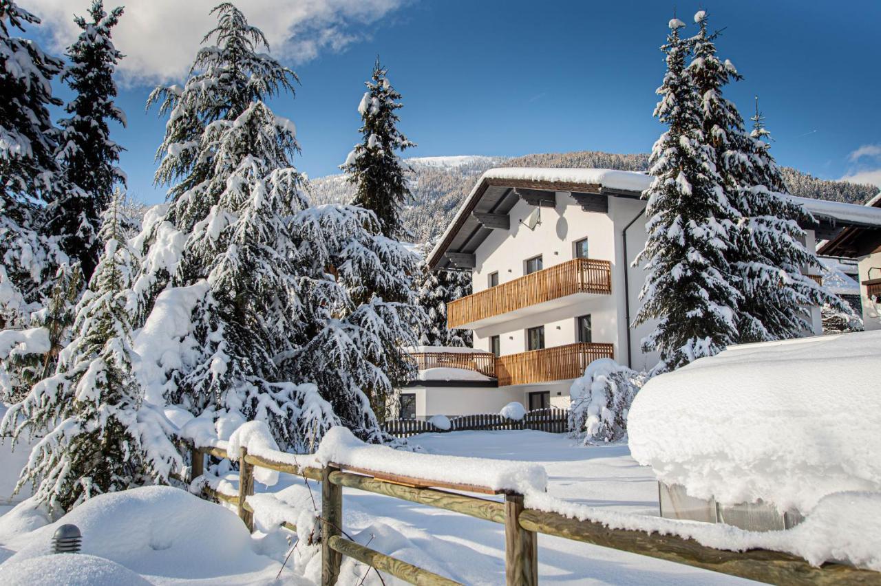 Rmg Roses Apartments Bad Kleinkirchheim Eksteriør billede